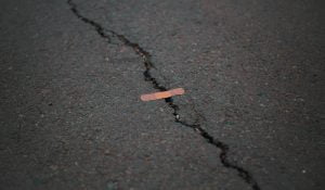 réparer un enrobé qui s'effrite